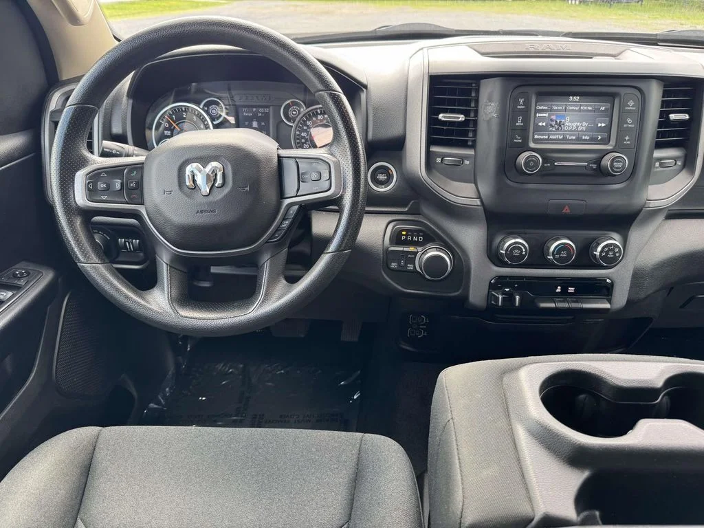Used 2019 Gray Ram Tradesman image 16