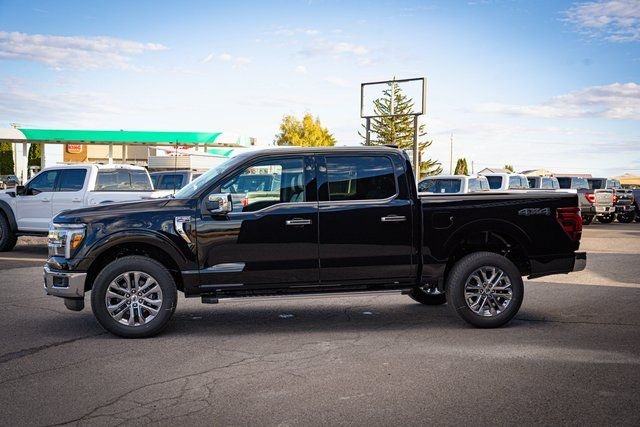 2025 Ford F-150 Lariat - Photo 11