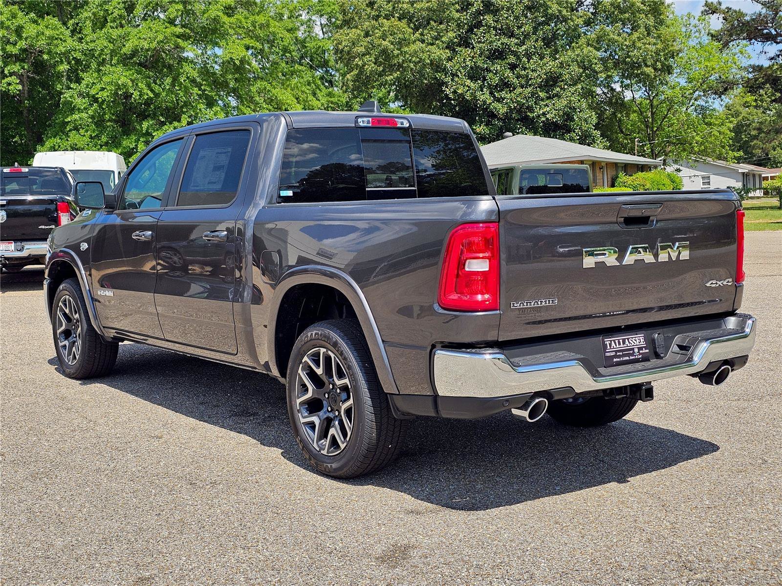 New 2026 Granite Crystal Metallic Clearcoat Ram Laramie image 13