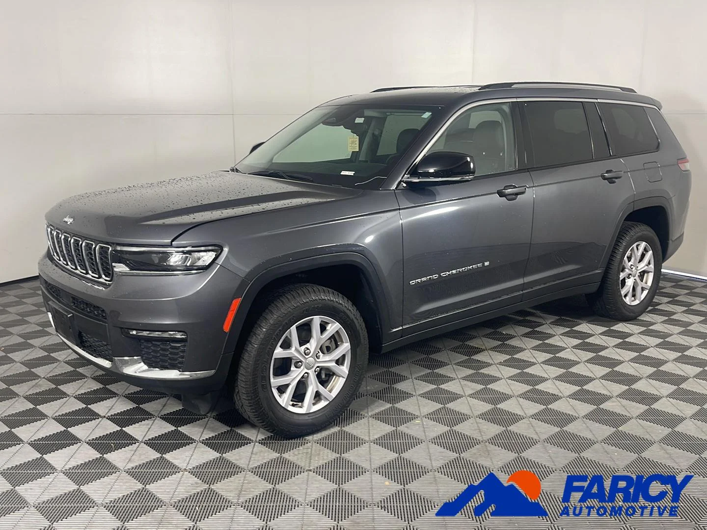 2022 Jeep Grand Cherokee L Limited 4x4's photo