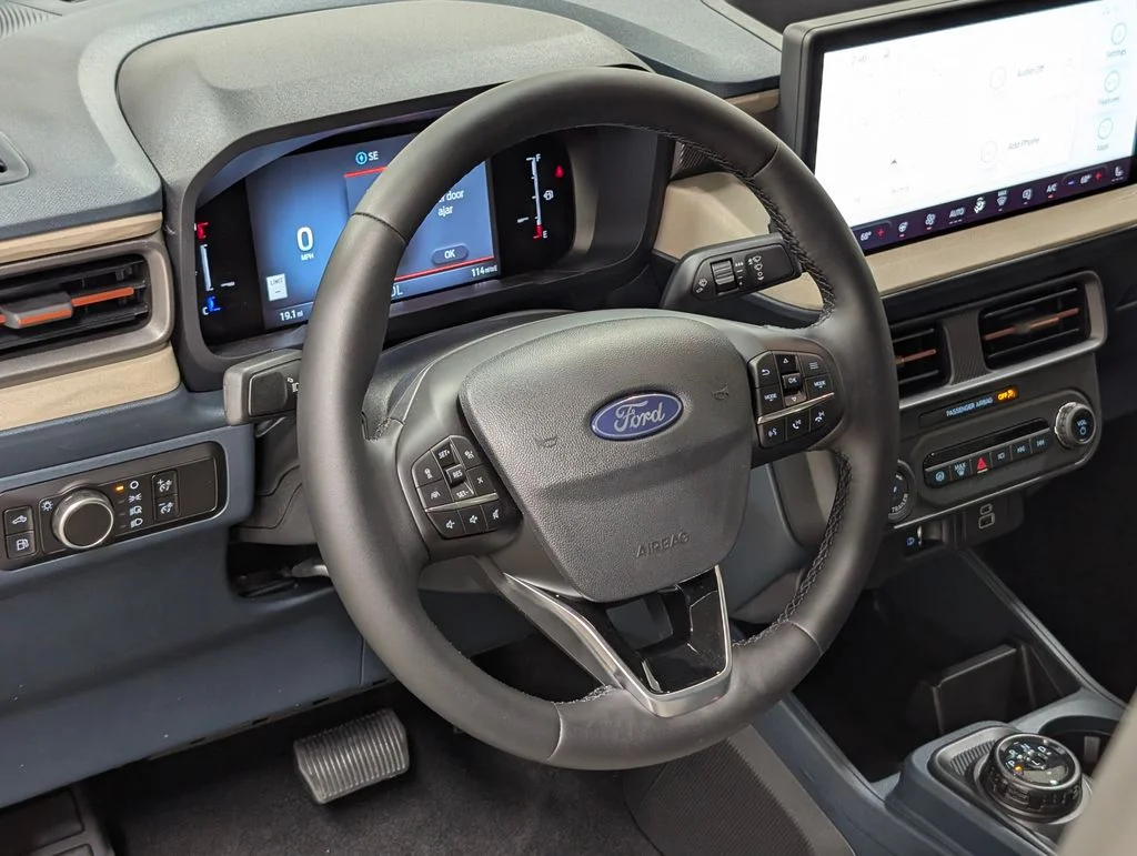 New 2026 Oxford White Ford Lariat® image 10