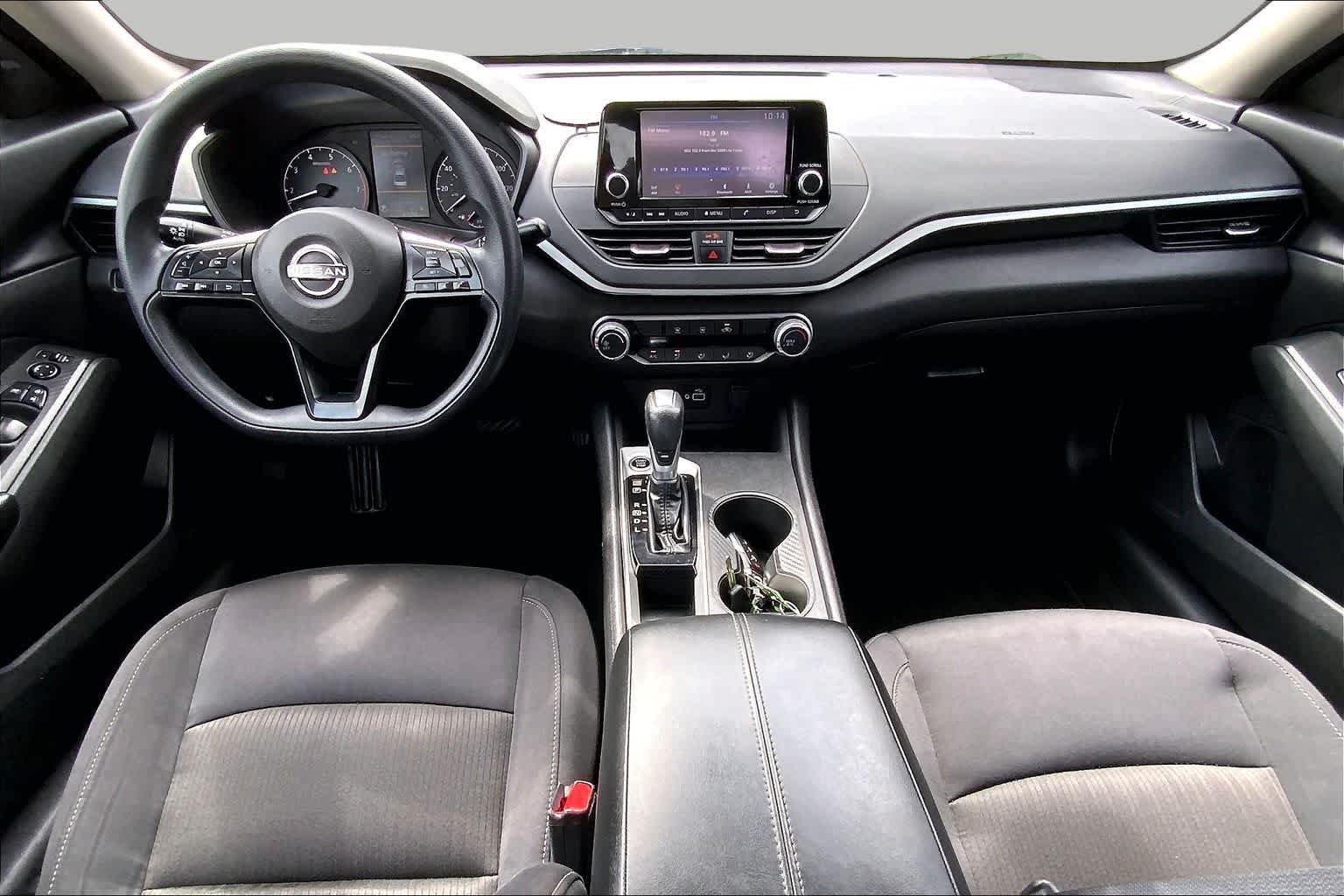 Used 2024 Glacier White Nissan 2.5 S image 14