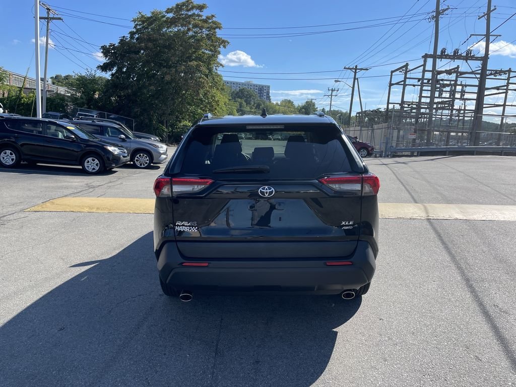 Used 2024 Black Toyota XLE image 4