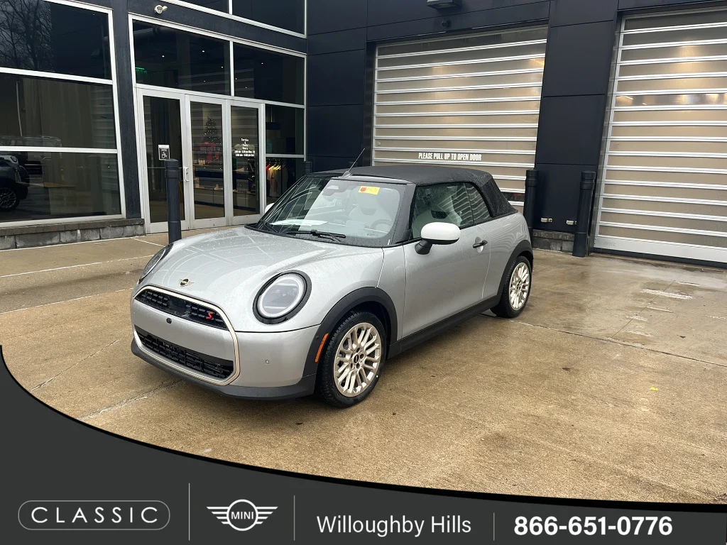 2026 MINI Convertible Cooper S's photo