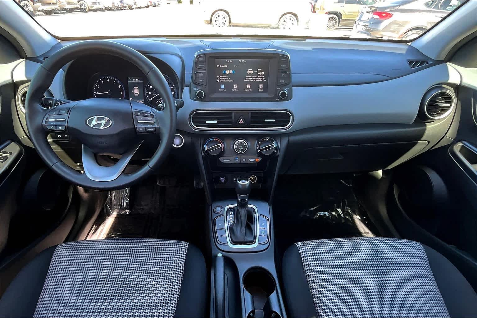Used 2021 Ultra Black Hyundai SEL image 14
