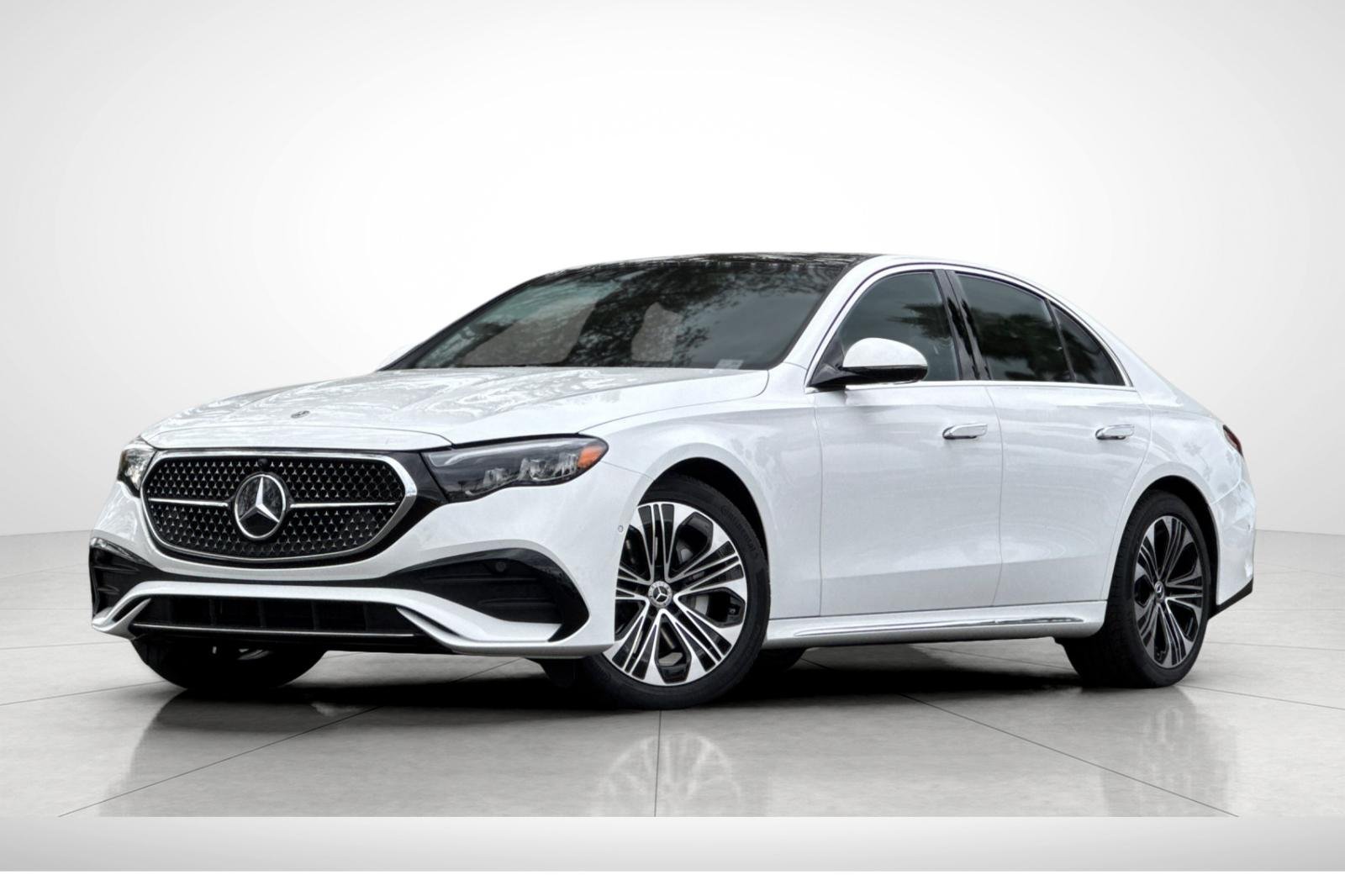 Courtesy Vehicle 2026 E 350 Sedan