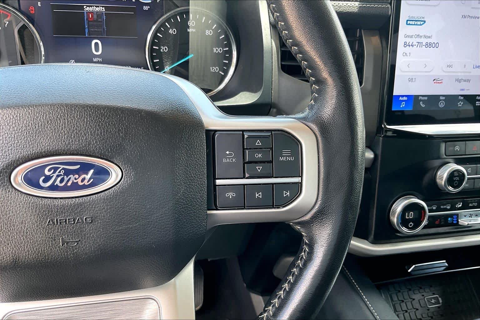 Used 2024 Oxford White Ford XLT image 23