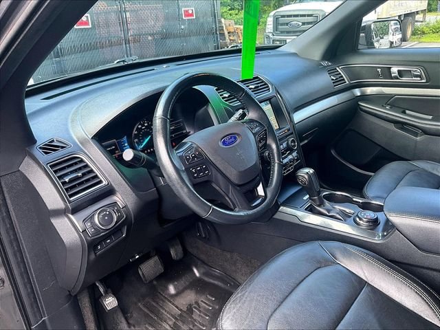 Used 2018 Gray Ford XLT image 14