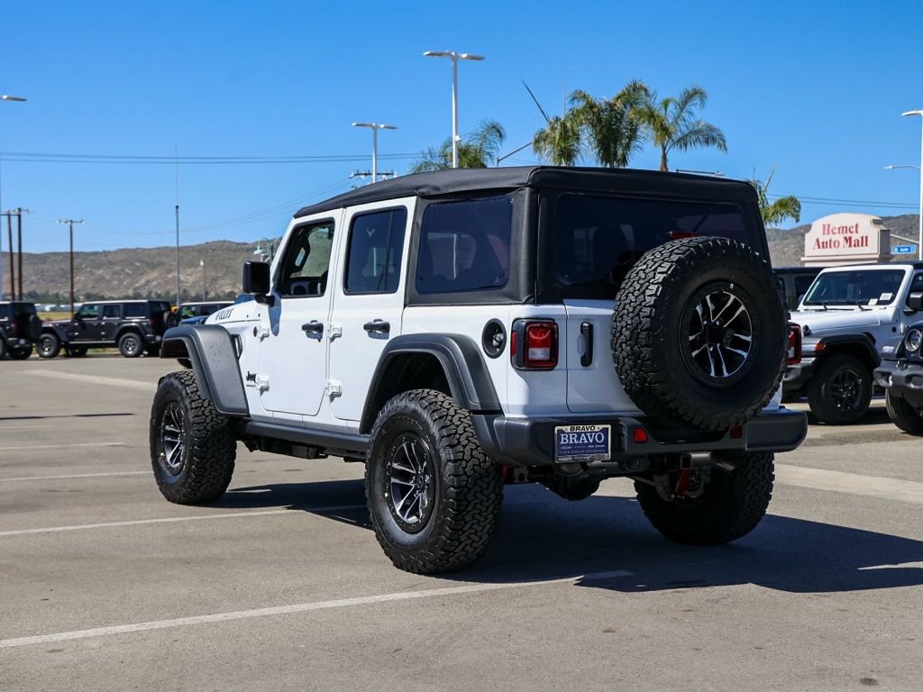 New 2026 Bright White Clear-Coat Exterior Paint Jeep Willys Extreme image 5