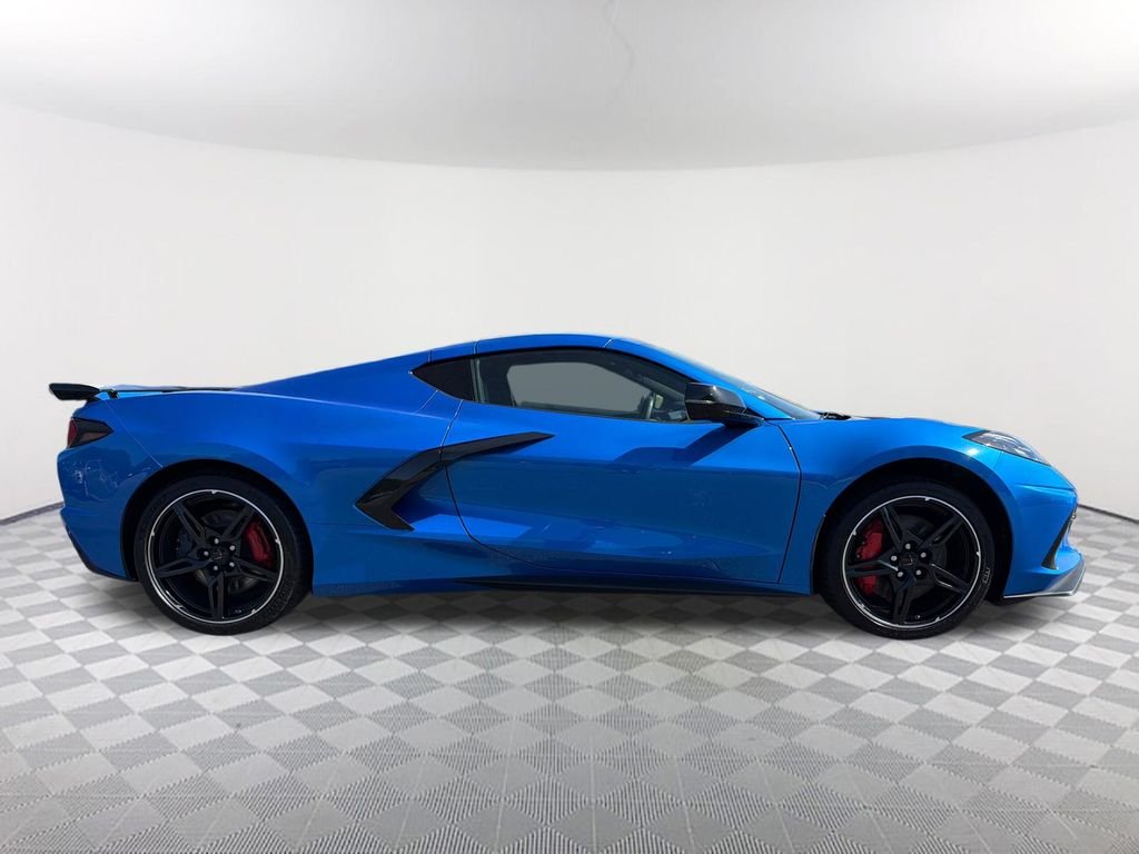 Used 2025 Blue Chevrolet Stingray image 4