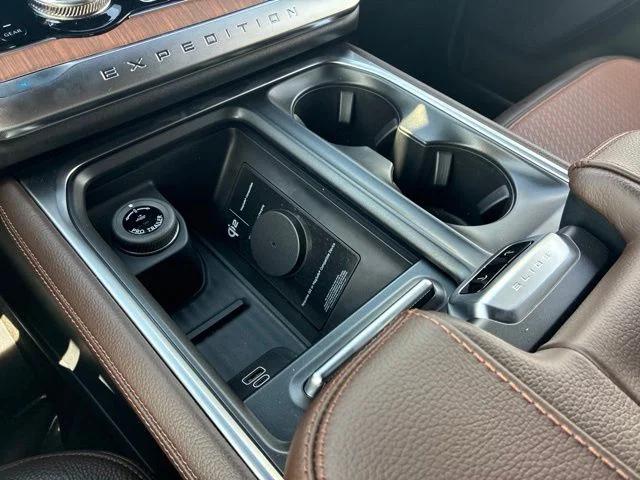 New 2027 Glacier Gray Metallic Tri-Coat Ford King Ranch® image 53