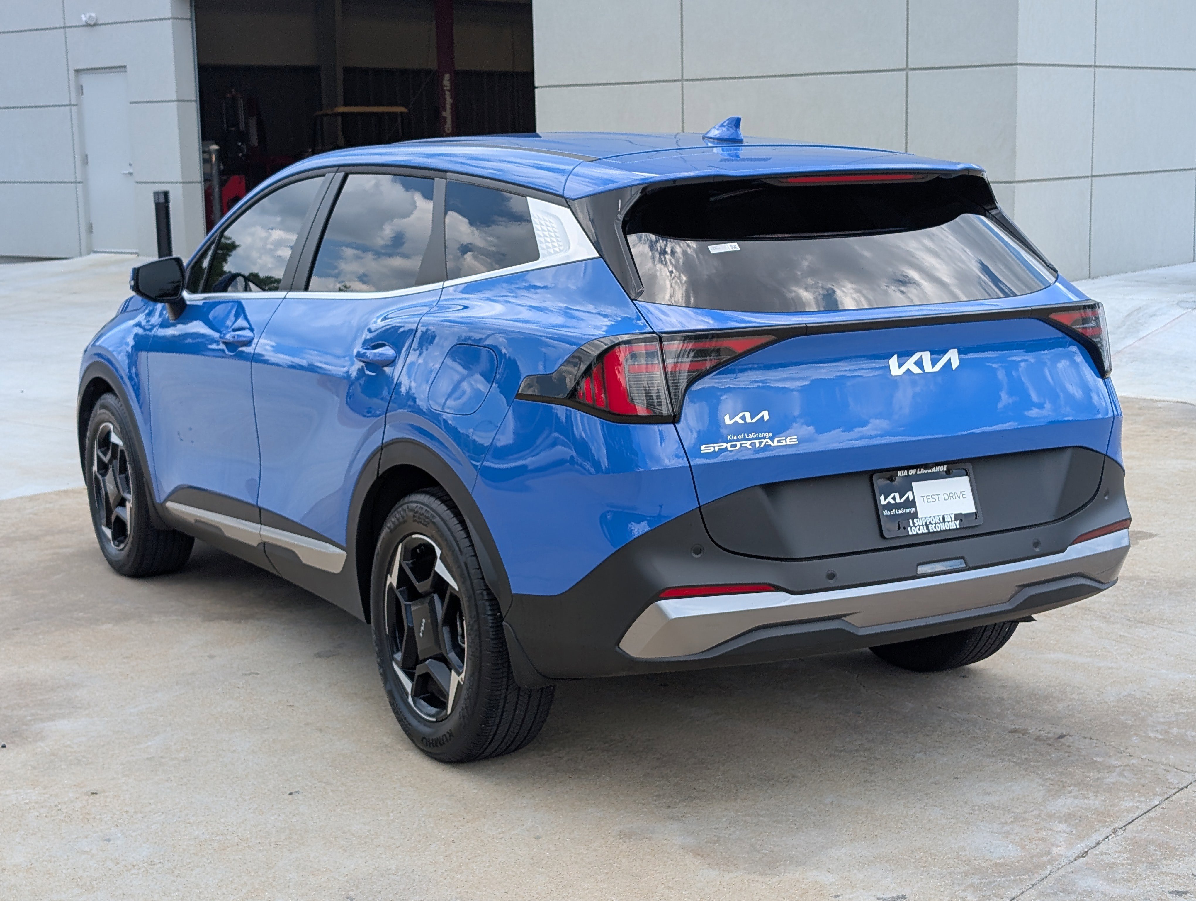 Used 2026 Nebular Blue Kia EX image 12