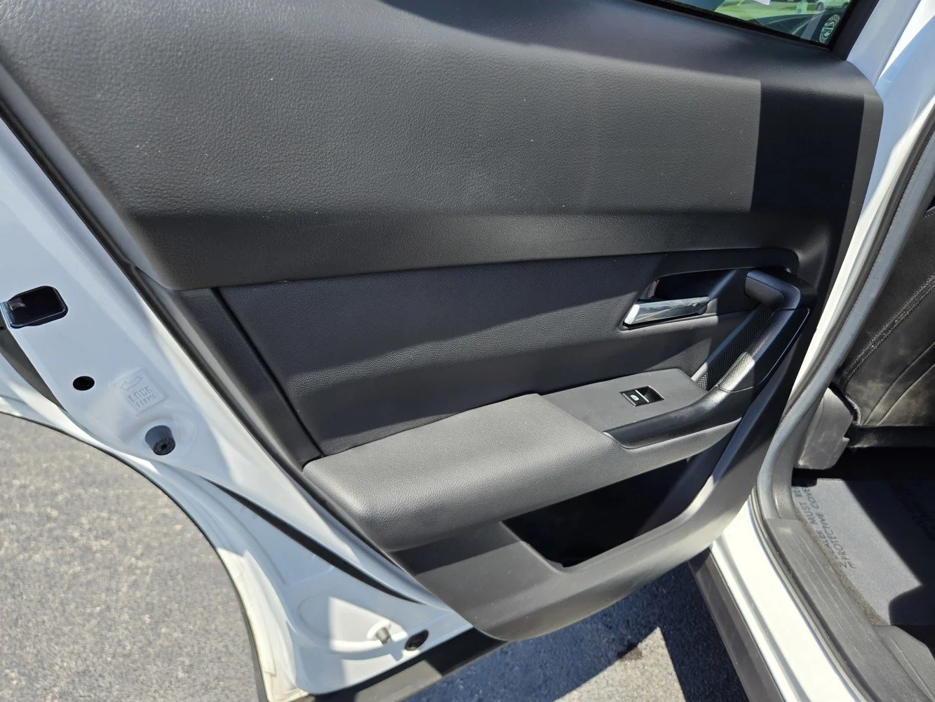 Used 2025 Wind Chill Pearl Mazda Premium Plus Package image 39