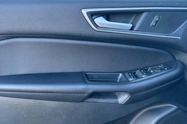 2024 Ford Edge SEL - Photo 32