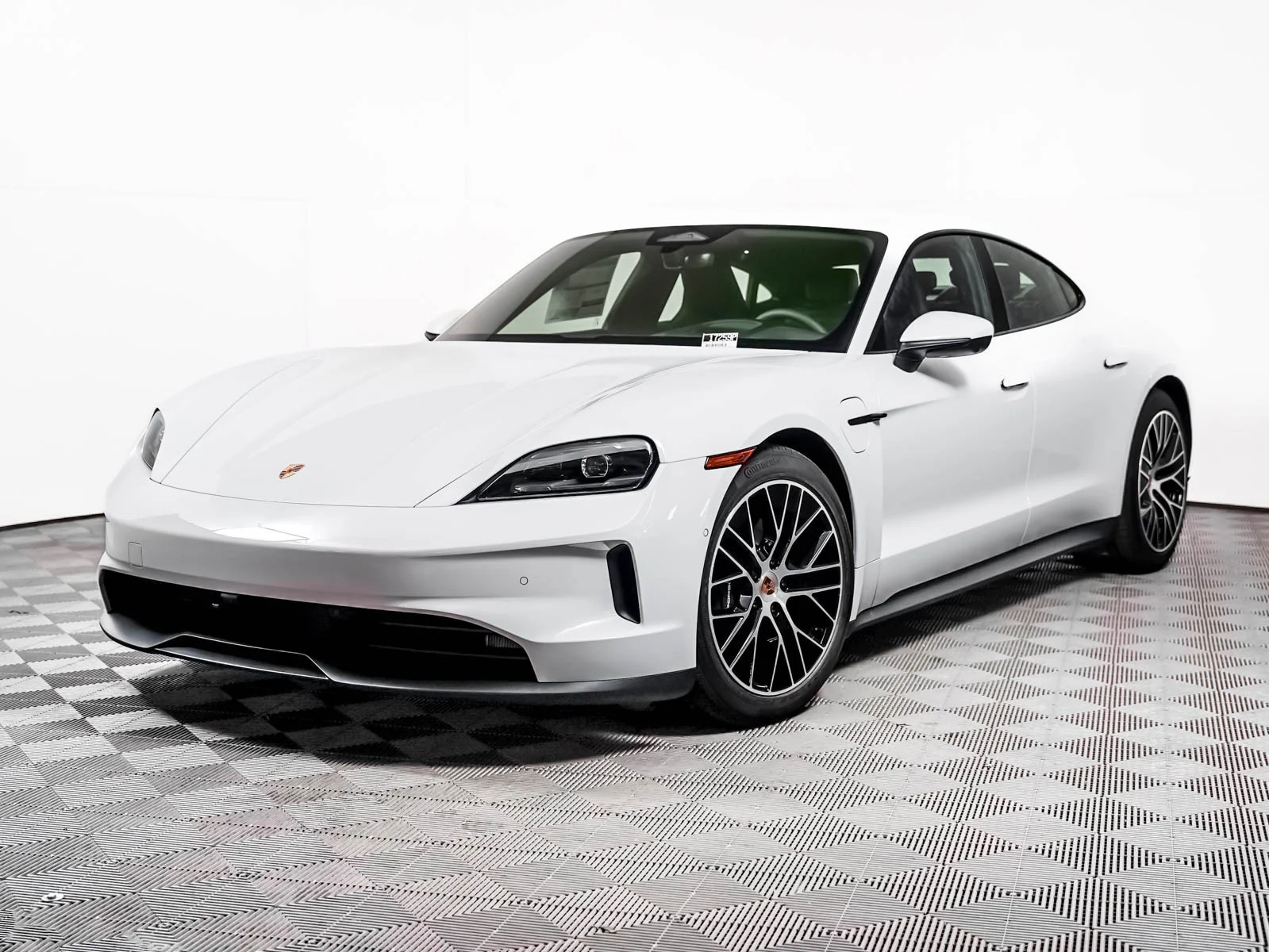 2026 Porsche Taycan