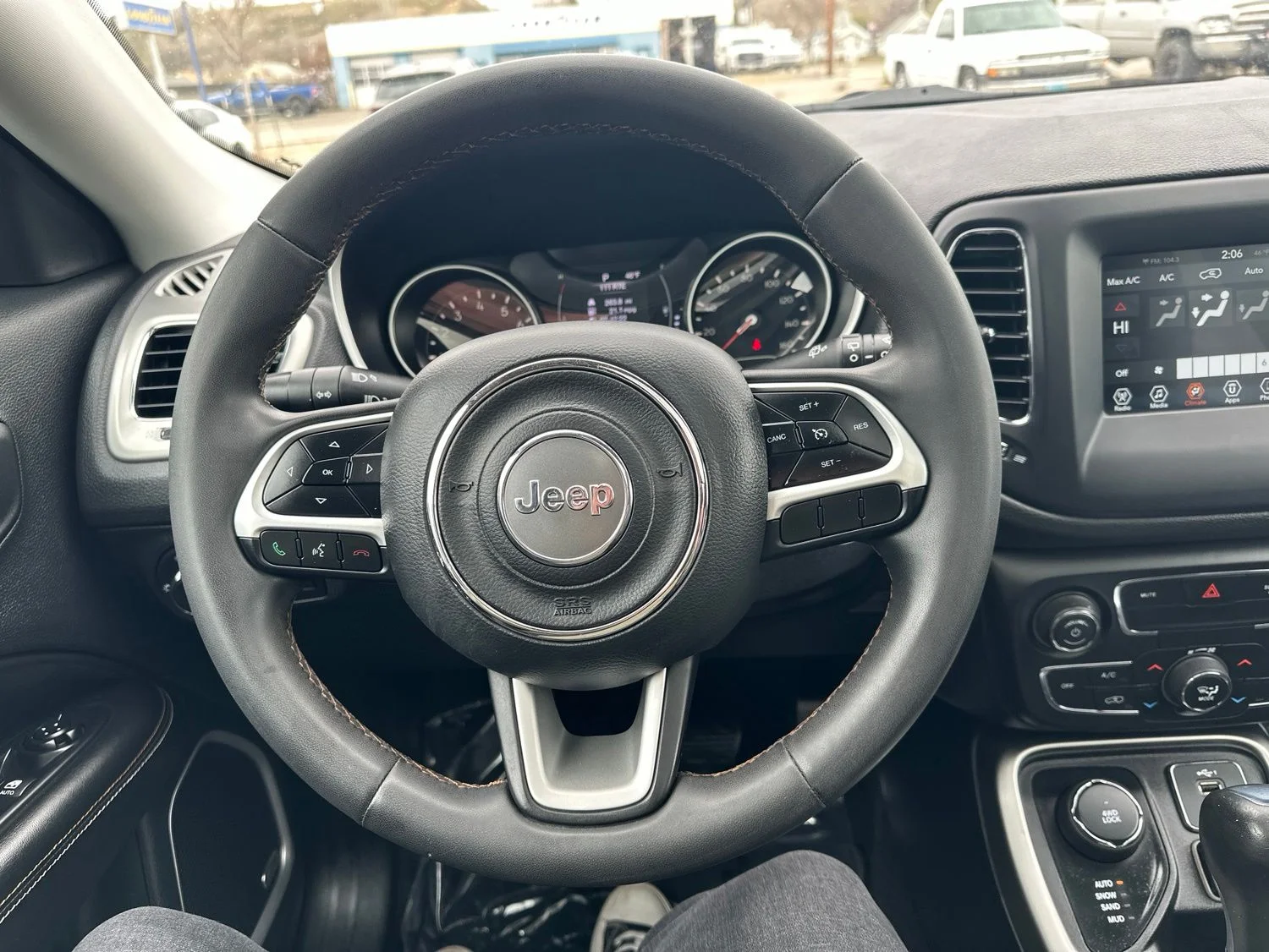 Used 2021 Blue Jeep Latitude image 38