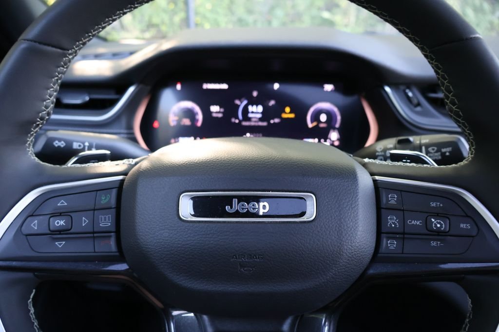 2023 Jeep Grand Cherokee Altitude - Photo 30