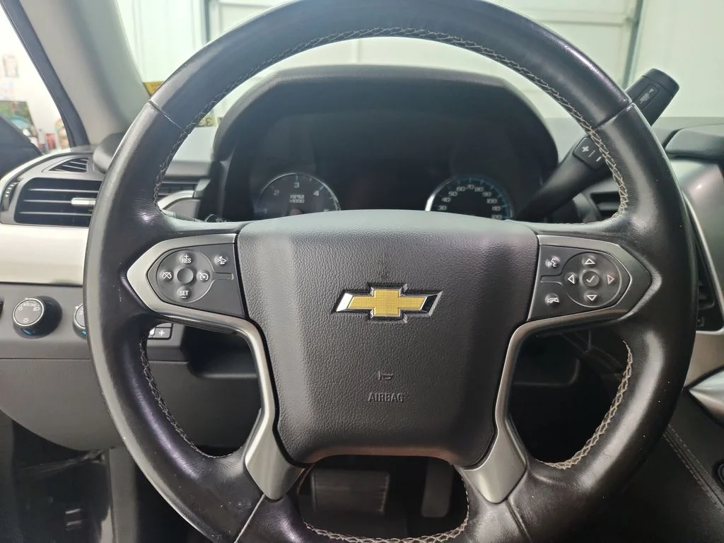 Used 2017 Gray Chevrolet LT image 6