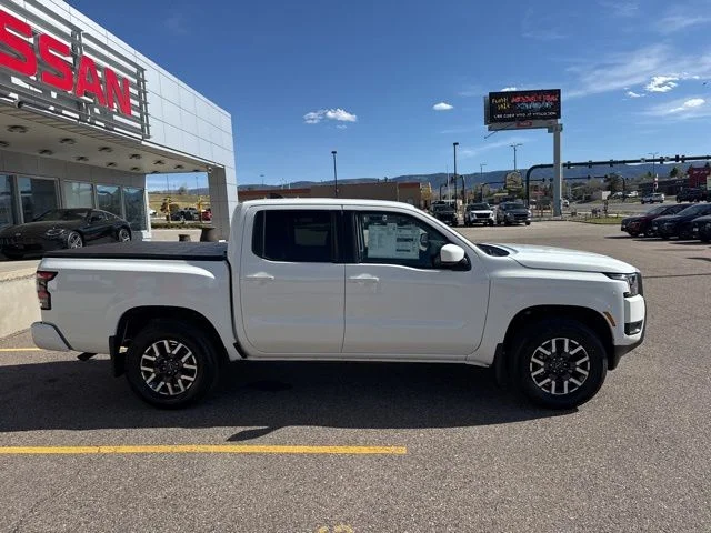 New 2026 Glacier White Nissan Crew Cab SV image 3