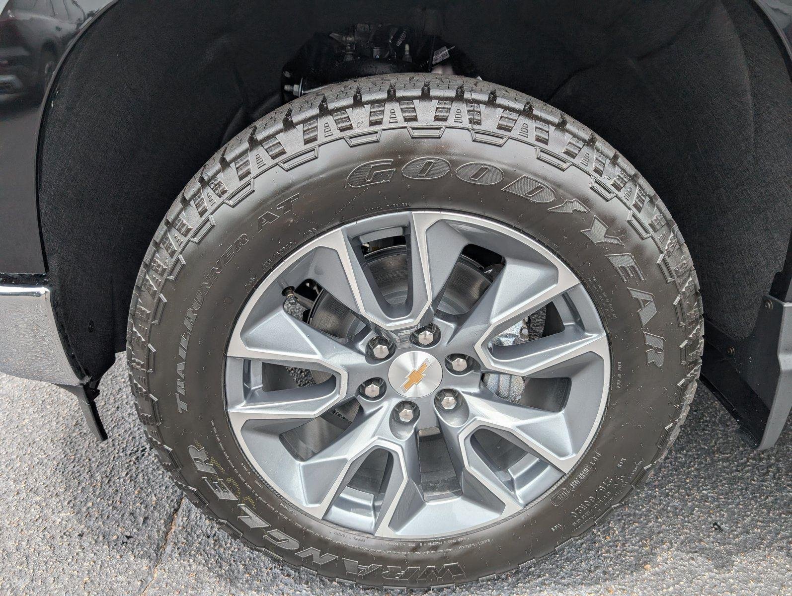 2026 Chevrolet Silverado 1500 LT - Photo 9