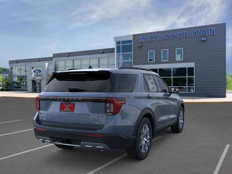 New 2026 Vapor Blue Metallic Ford Active image 8