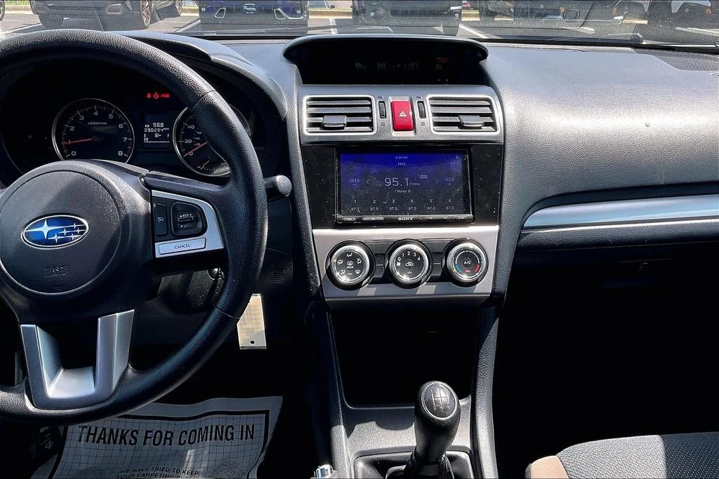 Used 2017 Blue Subaru 2.0i image 5