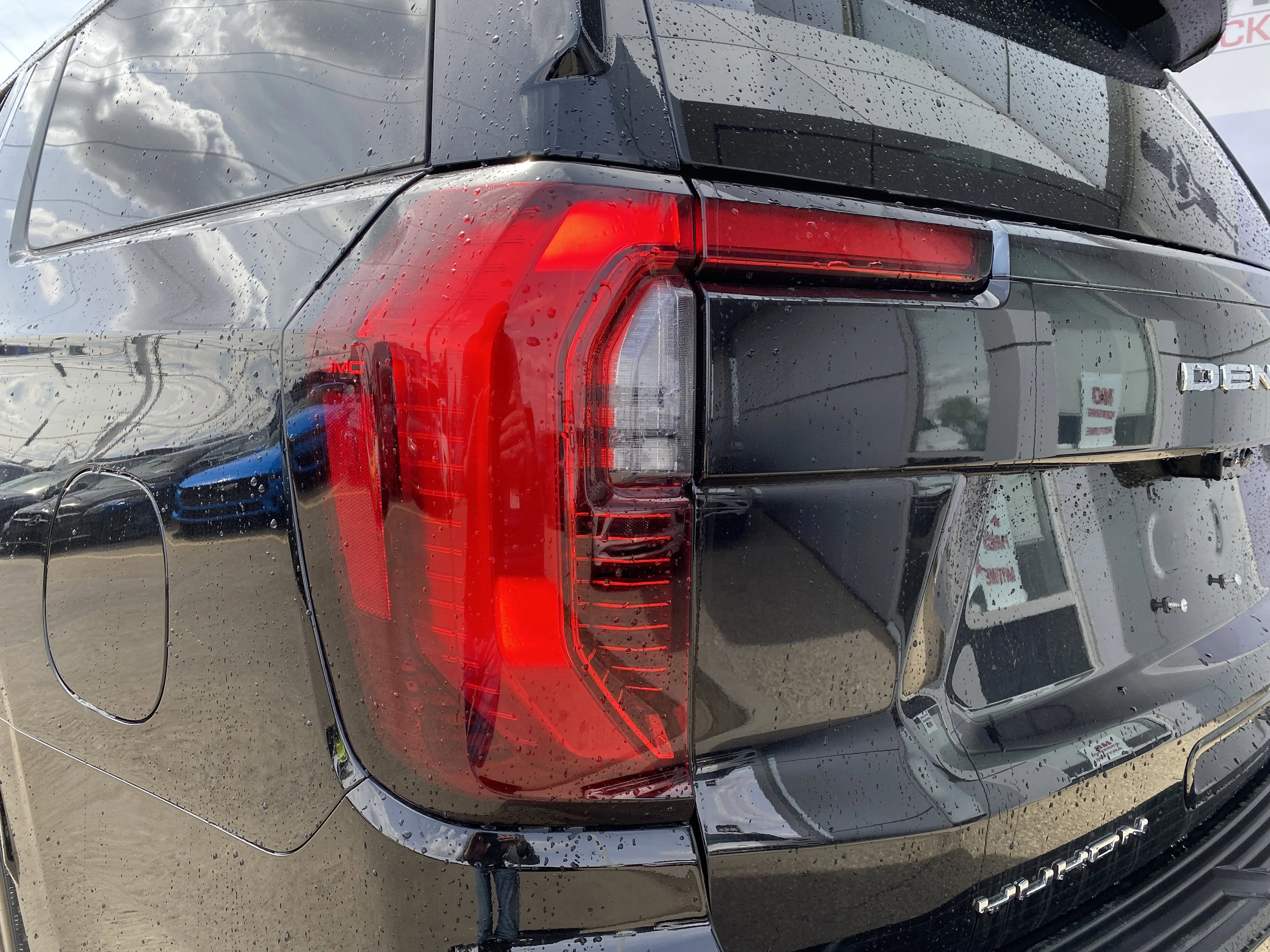 New 2026 ONYX BLACK GMC Denali Ultimate image 11