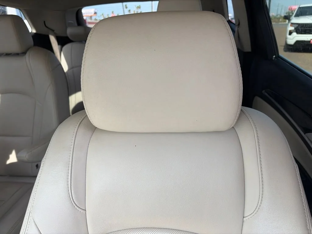 Used 2022 Ebony Twilight Metallic Buick Premium image 18