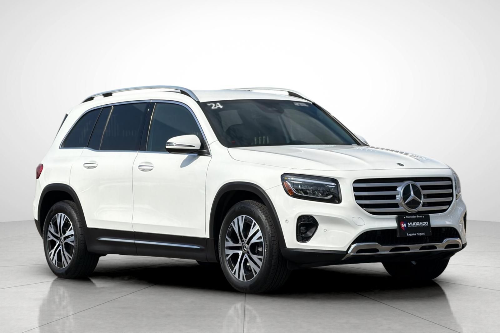 Used 2024 White Mercedes-Benz GLB 250 image 28