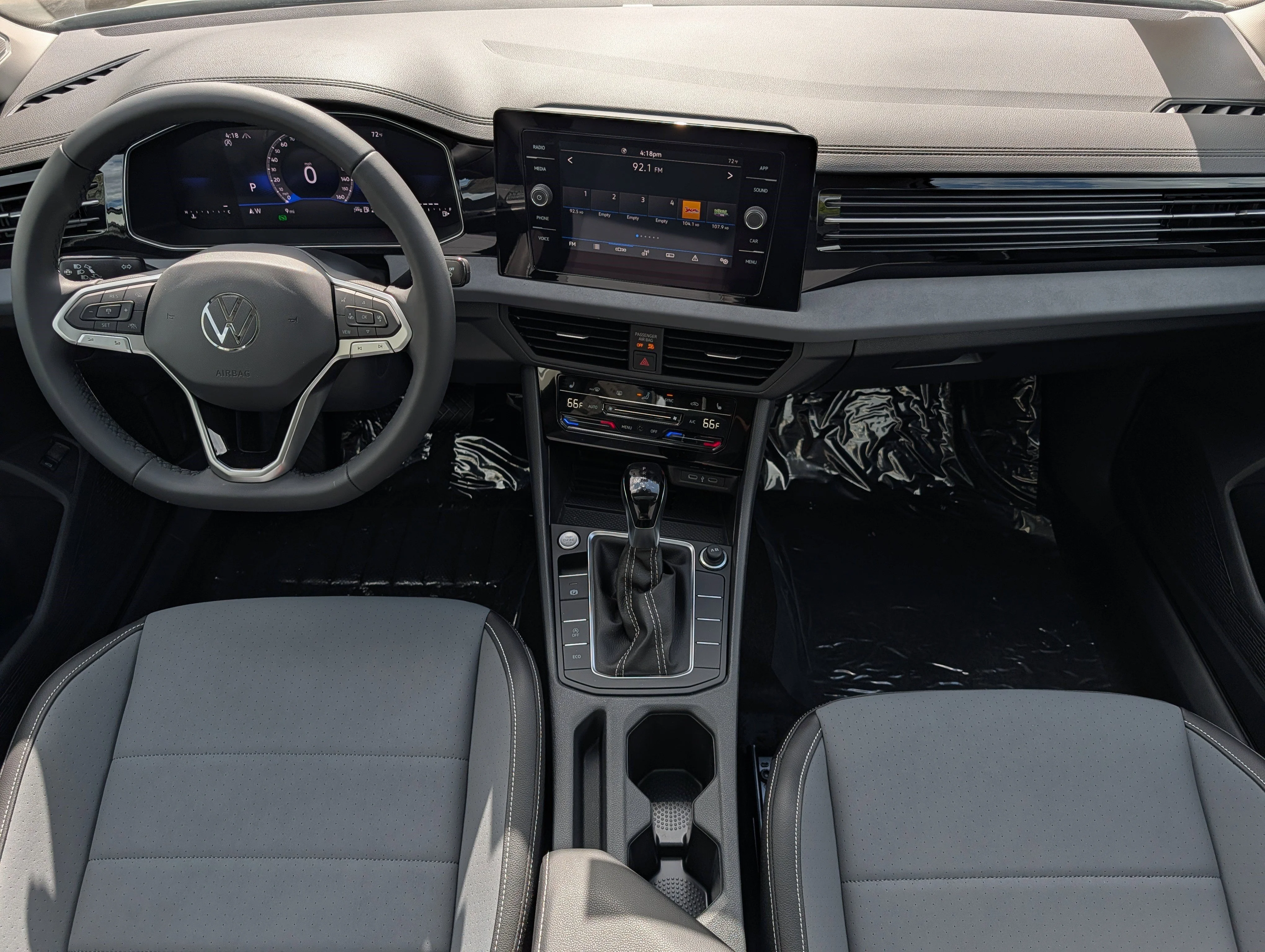 New 2026 Opal White Pearl Volkswagen SE image 9