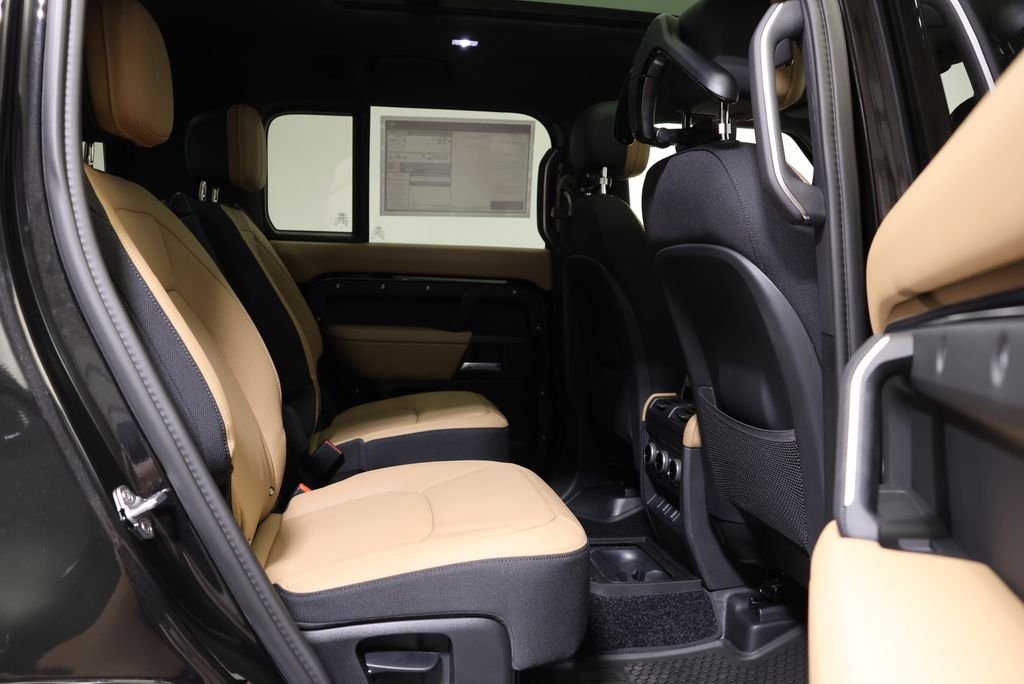2026 Land Rover Defender V8 - Photo 44