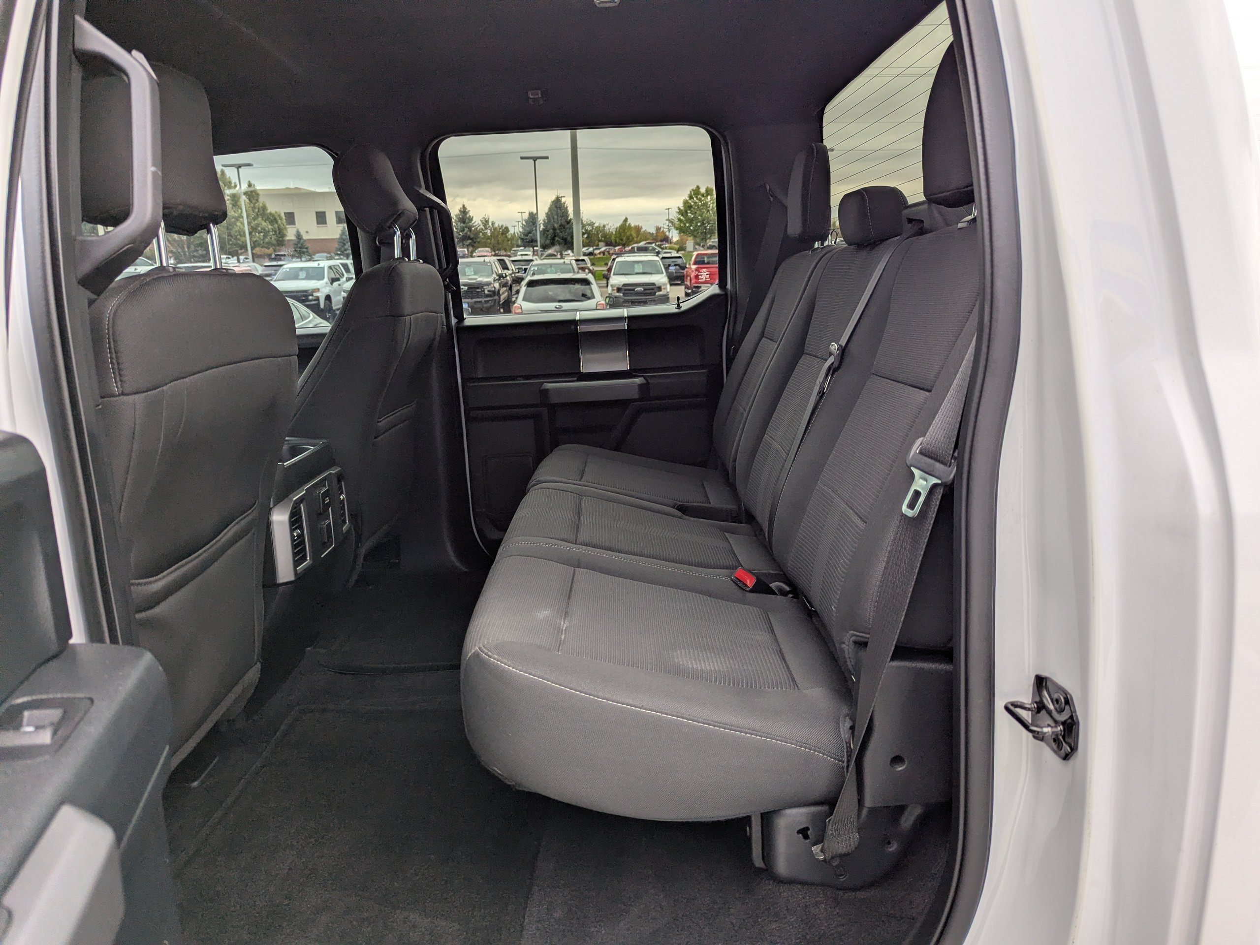 2015 Ford F-150 XLT - Photo 30