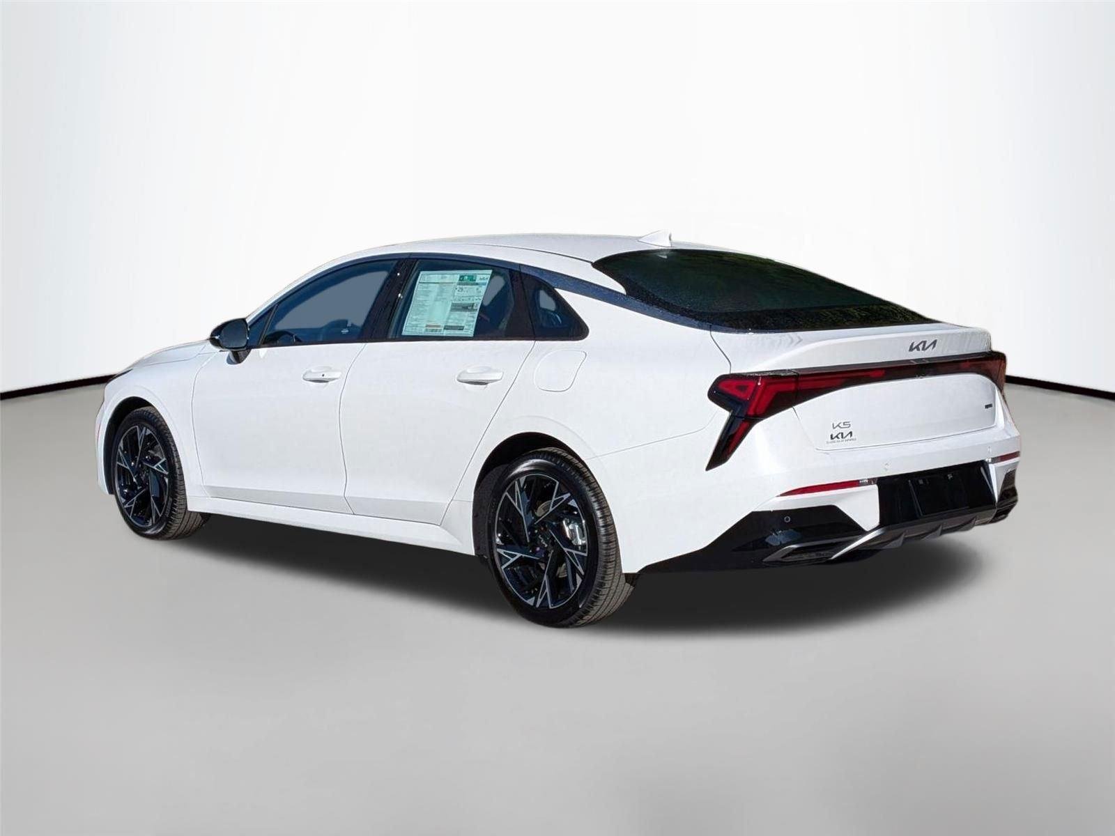 New 2026 Snow White Pearl Kia GT-Line image 9