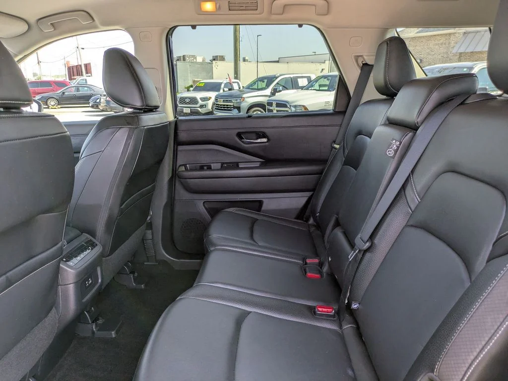 Certified Used 2023 Deep Ocean Blue Pearl Nissan SL image 15