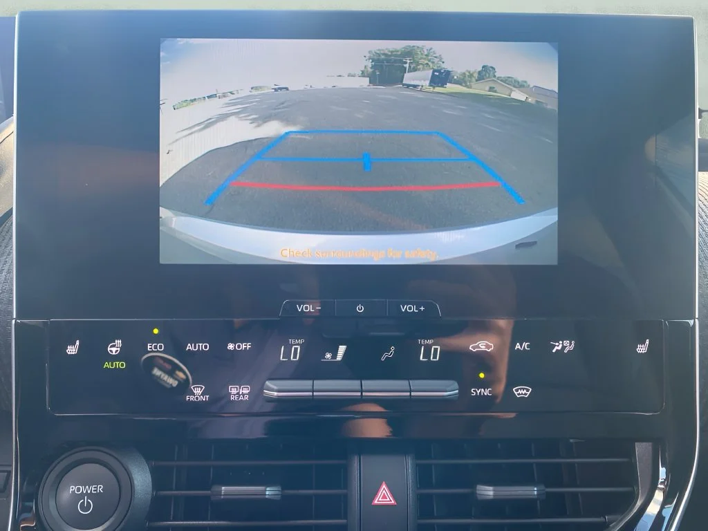 Used 2025 Silver Toyota XLE image 28