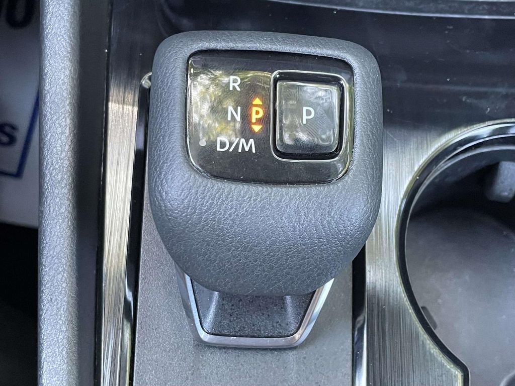 Used 2025  Nissan SV image 28