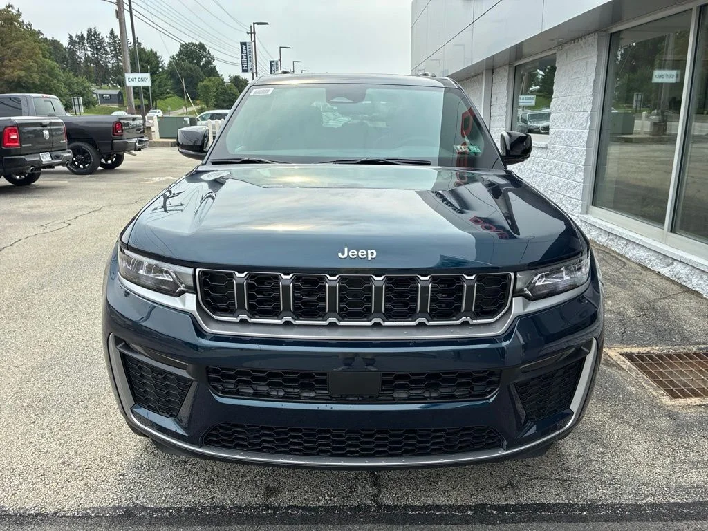New 2026 Fathom Blue Pearlcoat Jeep Limited image 5