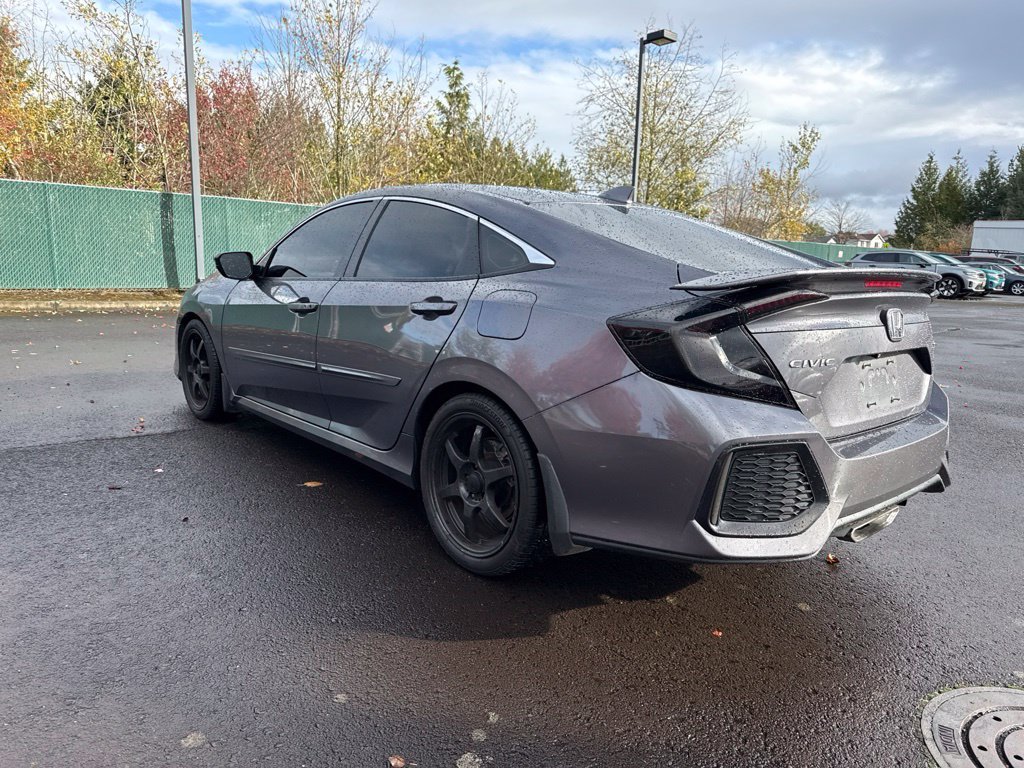 Used 2018 Modern Steel Metallic Honda Si image 5