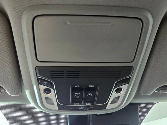 Certified Used 2023 Platinum White Pearl Honda RTL image 58