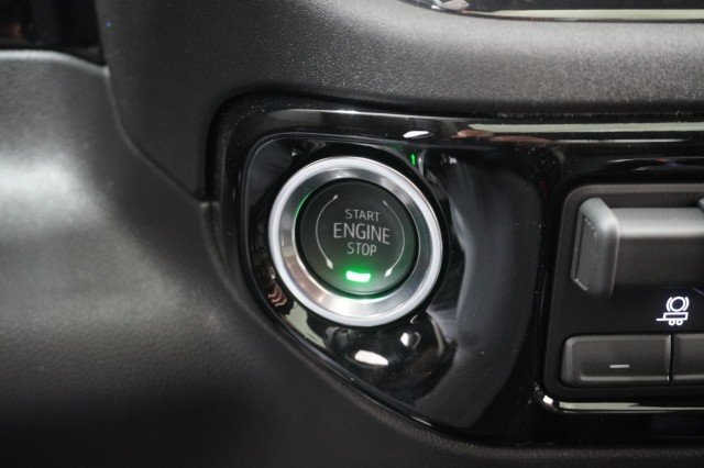 2026 Chevrolet Silverado 1500 ZR2 - Photo 31