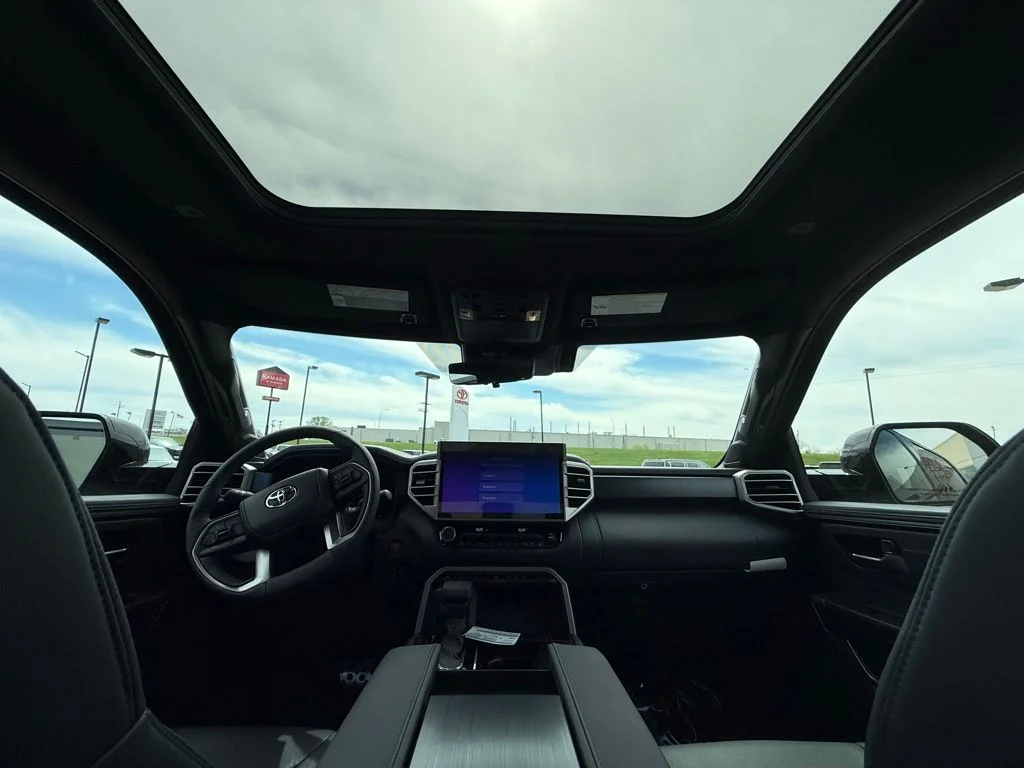 2026 Toyota Tundra Platinum - Photo 8
