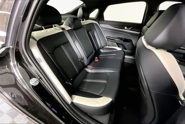 New 2026 Aurora Black Pearl Kia GT-Line AWD image 10