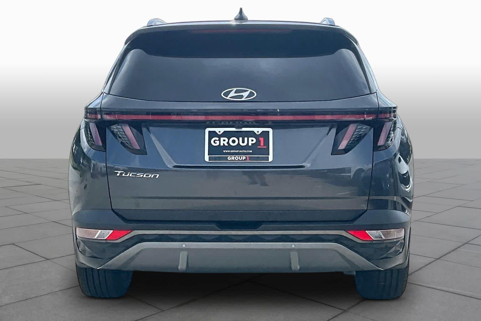 Used 2023 Portofino Gray Hyundai Limited image 5