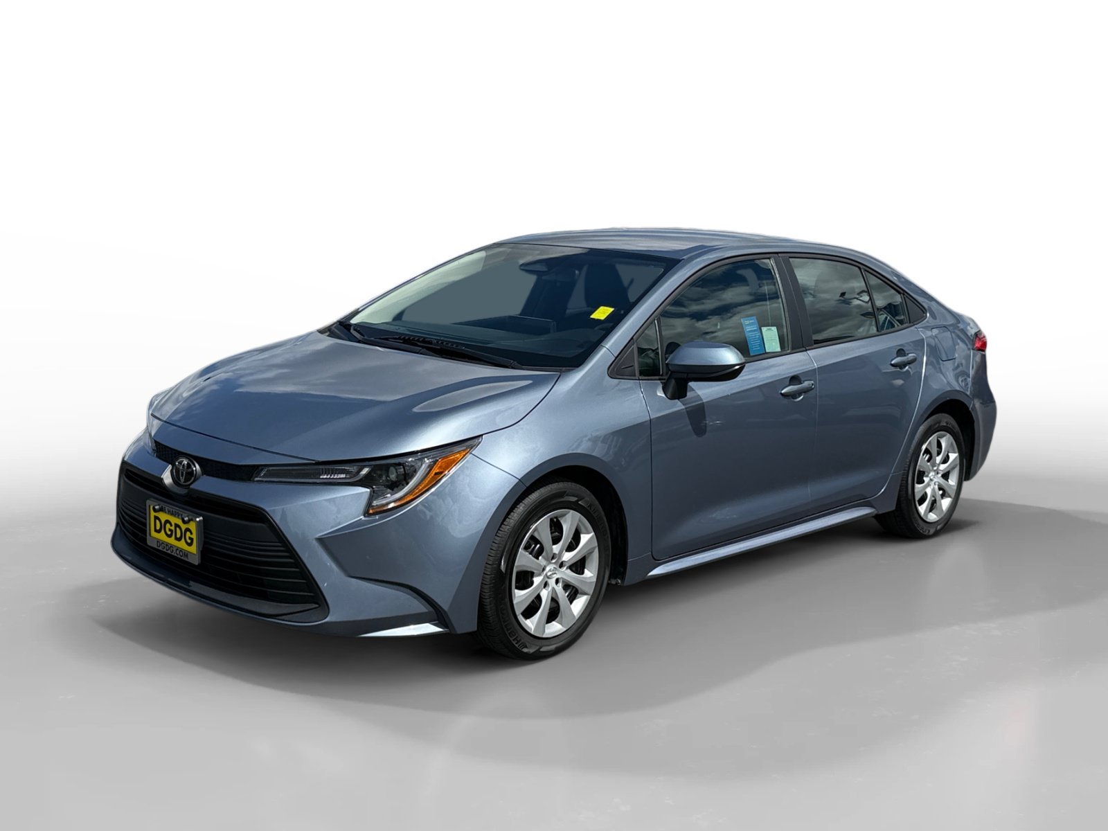 Used 2025 CELESTITE Toyota LE image 1
