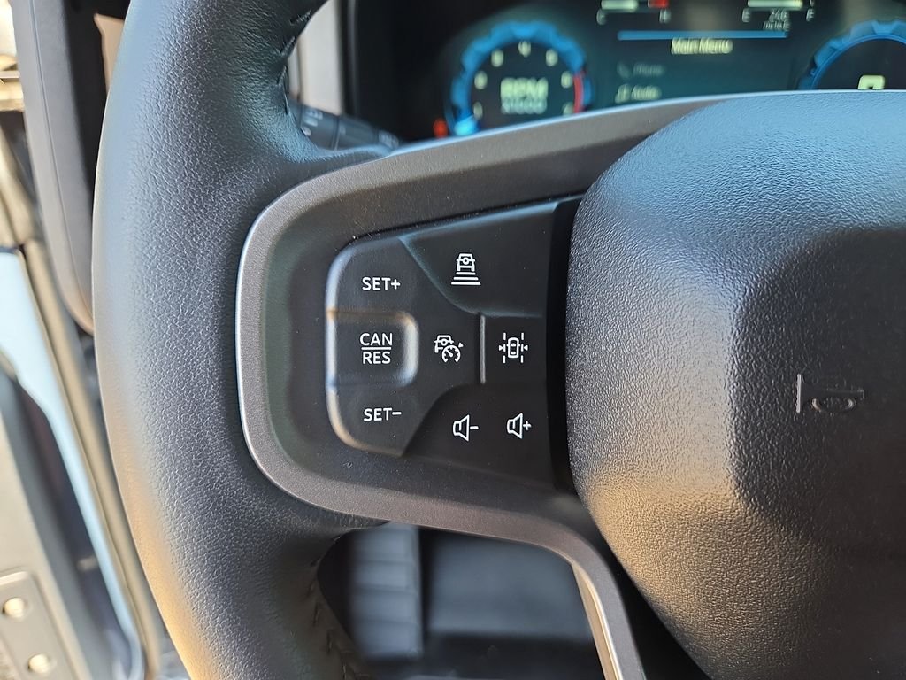 Used 2025 Azure Gray Metallic Ford Badlands image 22