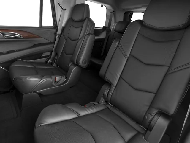 Used 2016 Crystal White Tricoat Cadillac Luxury Collection image 16