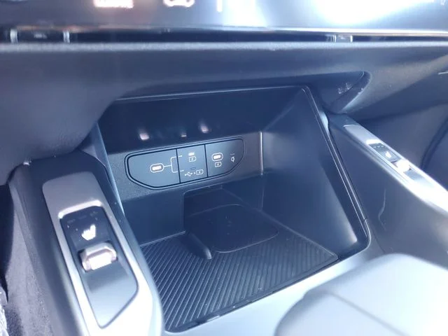 New 2025 Ebony Black Kia S image 19