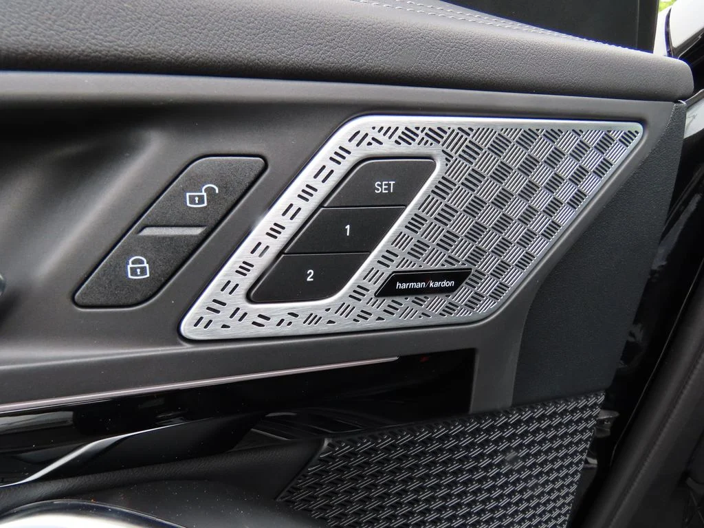 2025 BMW X1 28i - Photo 29