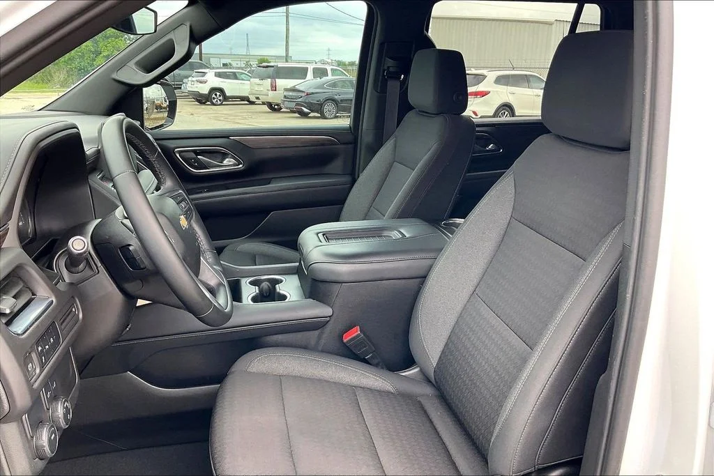 Used 2024 White Chevrolet LS image 18