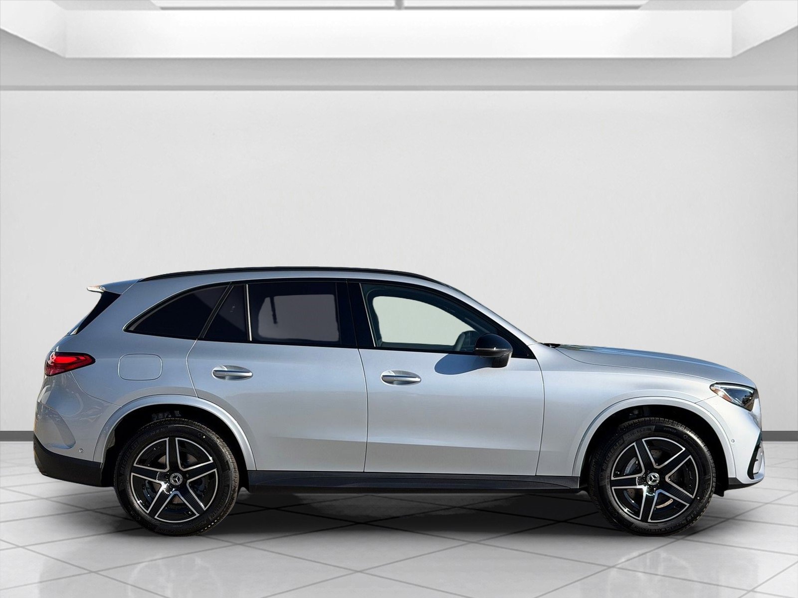 New 2026 Black Mercedes-Benz GLC 300 image 26